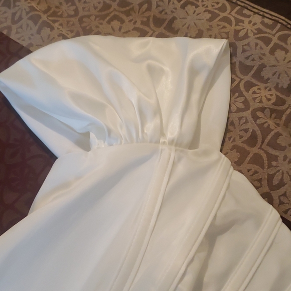 NWOT Satiny hi-low dress - Picture 8 of 8